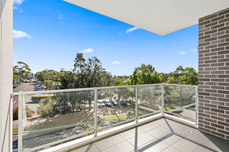 Photo - 205/1 Evelyn Court, Shellharbour City Centre NSW 2529 - Image 6