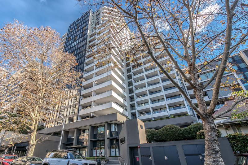 Photo - 205/138 Walker Street, North Sydney NSW 2060 - Image 11