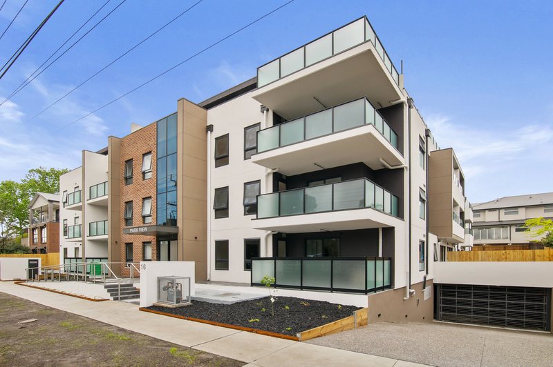 205/14-16 Springfield Avenue, Croydon VIC 3136