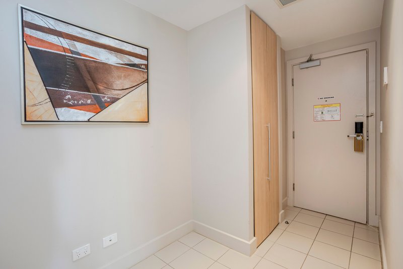 Photo - 205/16 Holdfast Promenade, Glenelg SA 5045 - Image 4