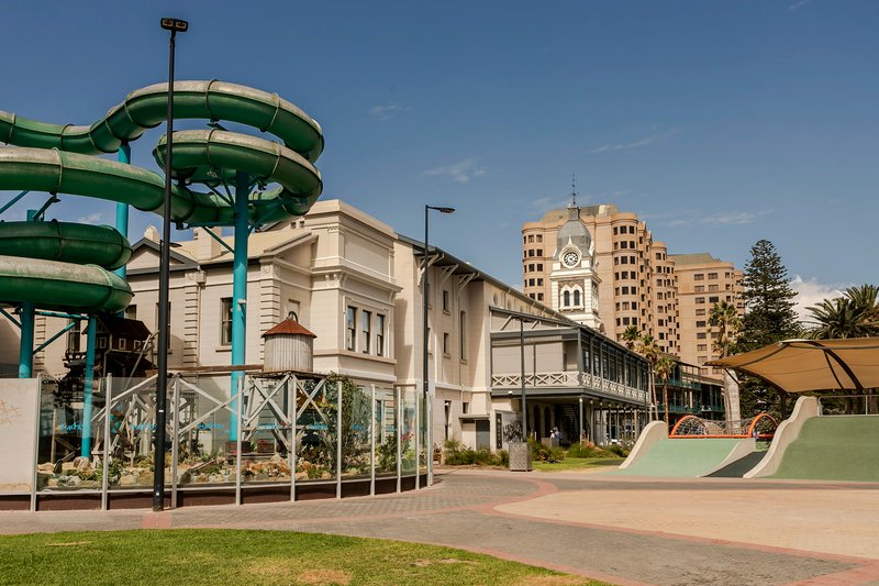 Photo - 205/16 Holdfast Promenade, Glenelg SA 5045 - Image 29