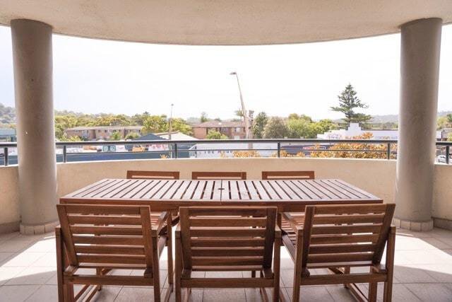 Photo - 205/18 Ocean Street, Narrabeen NSW 2101 - Image 5