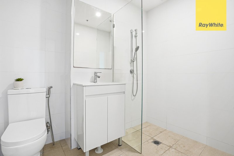 Photo - 205/20 Dressler Court, Merrylands NSW 2160 - Image 6