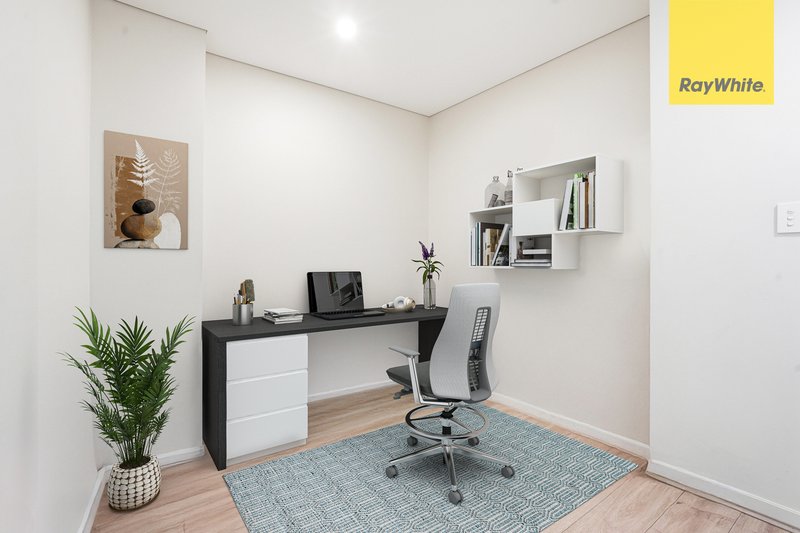 Photo - 205/20 Dressler Court, Merrylands NSW 2160 - Image 8