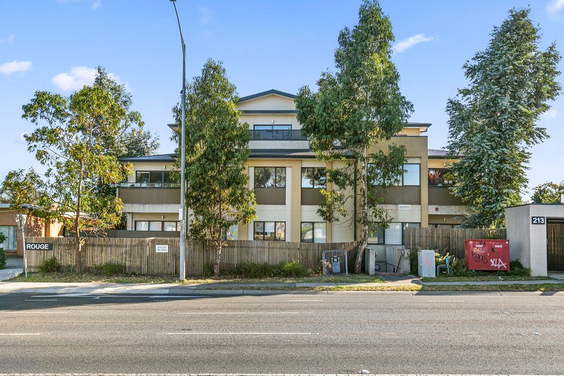 Photo - 205/213 Burwood Highway, Burwood East VIC 3151 - Image 8