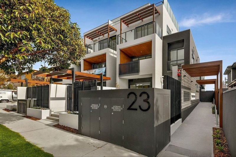 Photo - 205/23 Bent Street, Bentleigh VIC 3204 - Image 1