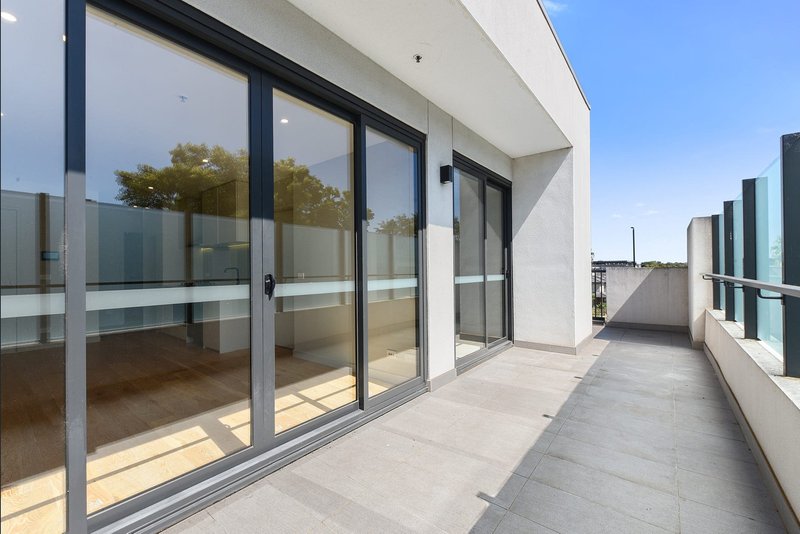 Photo - 205/23 Bent Street, Bentleigh VIC 3204 - Image 9