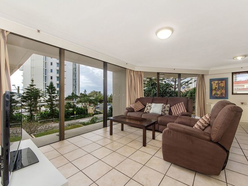 205/28 Northcliffe Terrace, Surfers Paradise QLD 4217