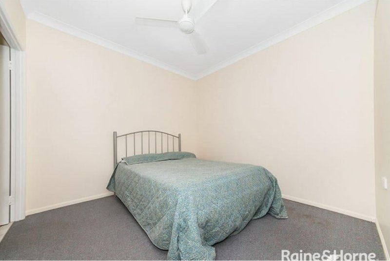 Photo - 20/53-57 Bergin Road, Cranbrook QLD 4814 - Image 5