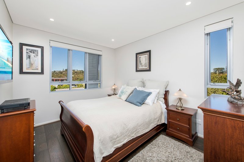 Photo - 205/3 Seaview Avenue, Newport NSW 2106 - Image 7