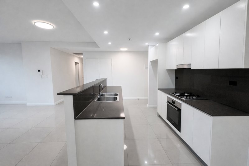 Photo - 205/39 Kent Road, Mascot NSW 2020 - Image 4