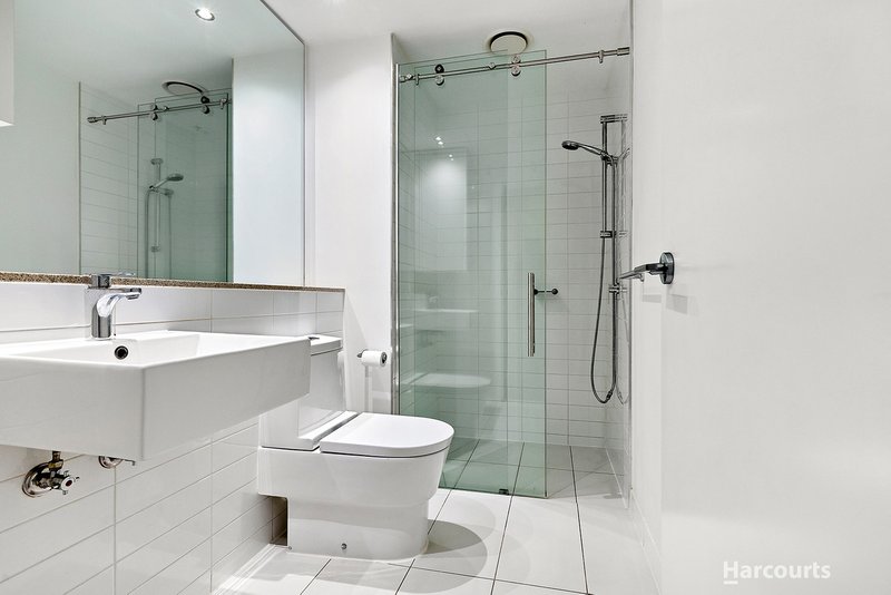 Photo - 205/435-439 Whitehorse Road, Mitcham VIC 3132 - Image 5