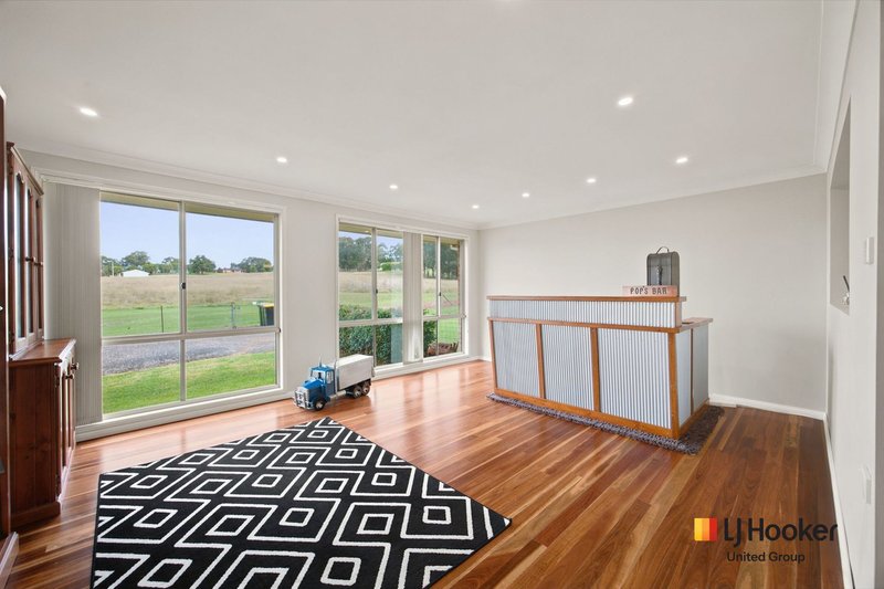 Photo - 2055-2057 The Northern Road, Glenmore Park NSW 2745 - Image 9