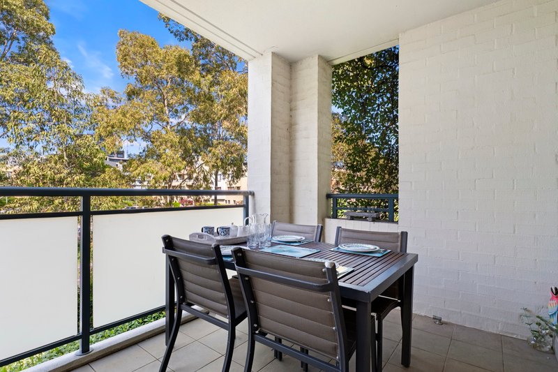 Photo - 205/5 Stromboli Strait , Wentworth Point NSW 2127 - Image 6