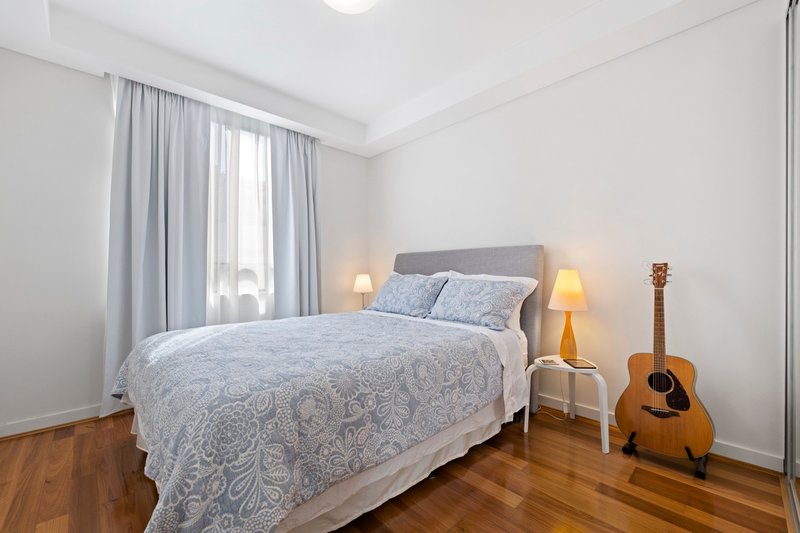 Photo - 205/5 Stromboli Strait , Wentworth Point NSW 2127 - Image 8