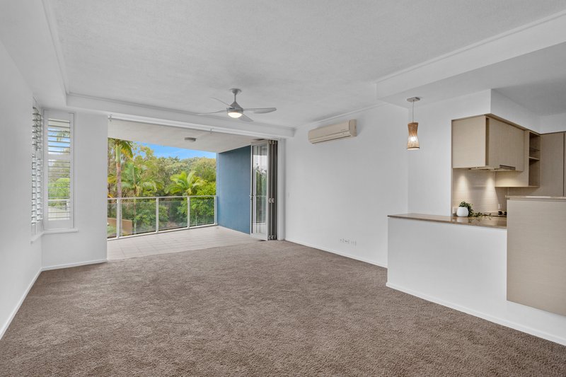 Photo - 205/50 Riverwalk Avenue, Robina QLD 4226 - Image 12