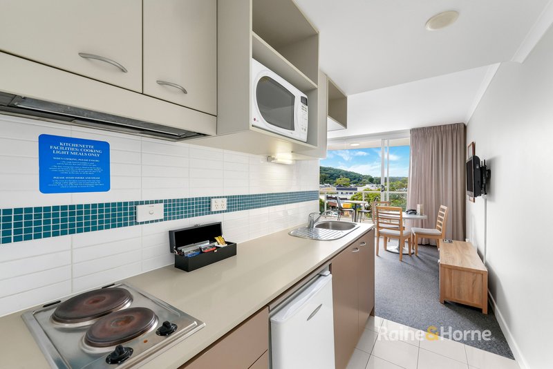 Photo - 205/51-54 The Esplanade, Ettalong Beach NSW 2257 - Image 6