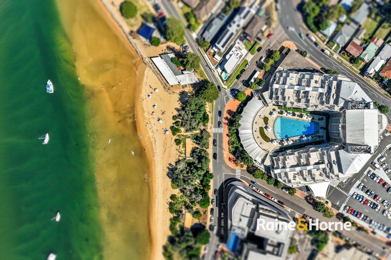 Photo - 205/51-54 The Esplanade, Ettalong Beach NSW 2257 - Image 9