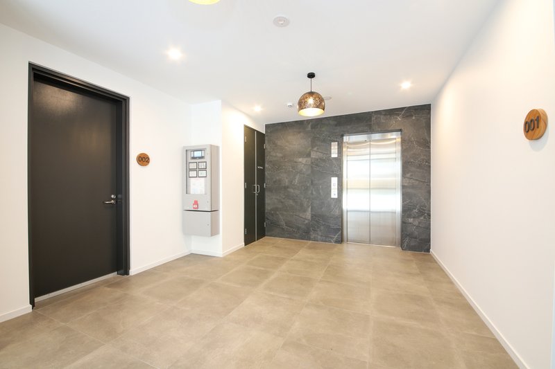 Photo - 205/580 Sherwood Road, Sherwood QLD 4075 - Image 2