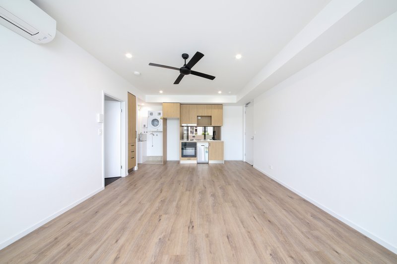 Photo - 205/580 Sherwood Road, Sherwood QLD 4075 - Image 6