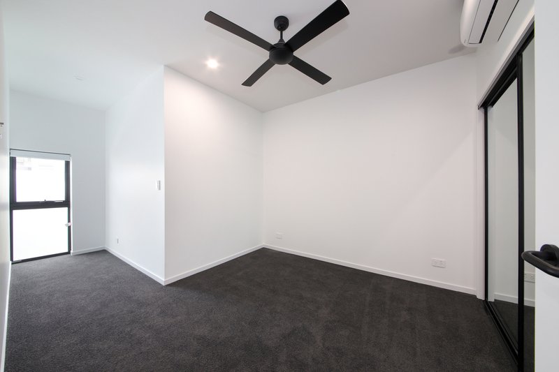 Photo - 205/580 Sherwood Road, Sherwood QLD 4075 - Image 9