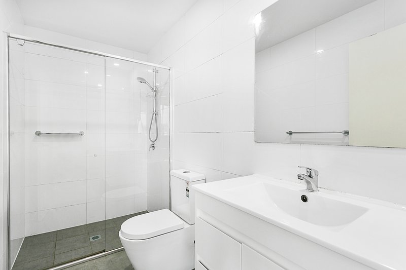 Photo - 205/5A Hampden Road, Lakemba NSW 2195 - Image 9