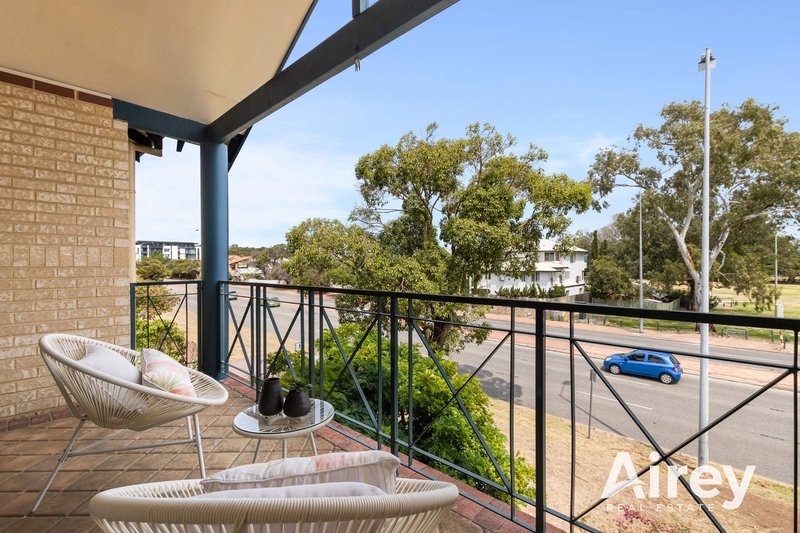 Photo - 205/7-11 Heirisson Way, Victoria Park WA 6100 - Image 18