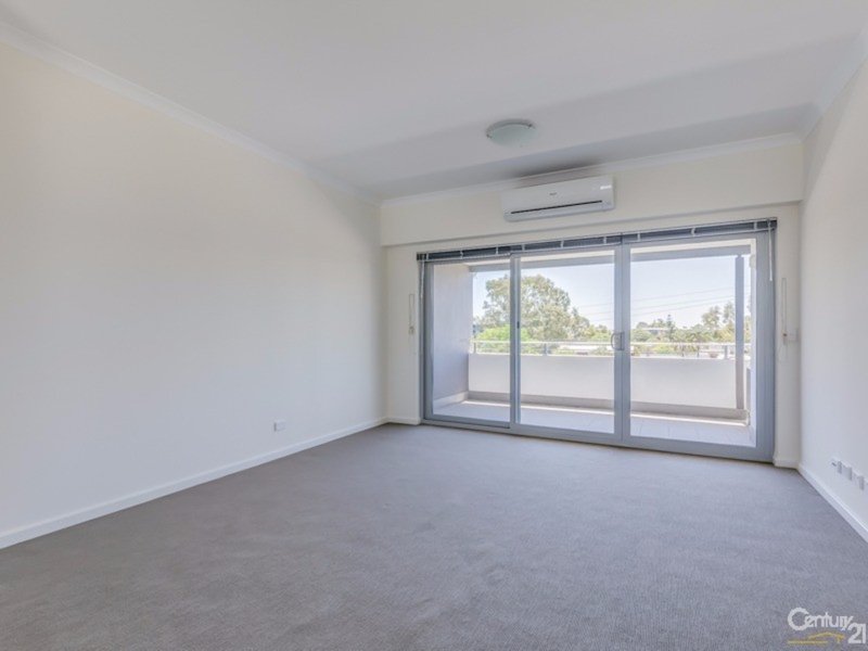 Photo - 205/7 Streatham Street, Beckenham WA 6107 - Image 6