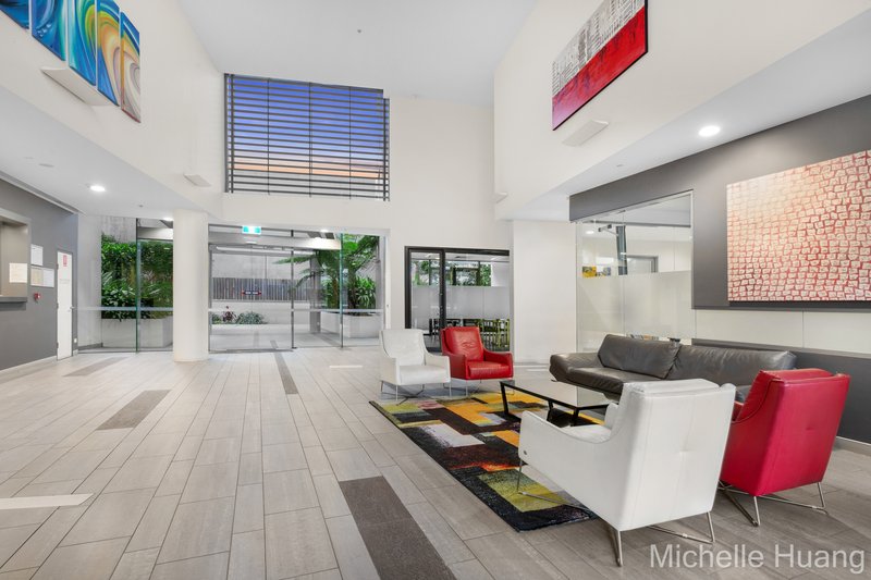 Photo - 2057/16 Hamilton Place, Bowen Hills QLD 4006 - Image 15