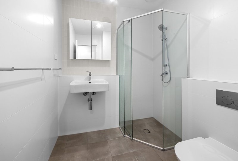 Photo - 205/77 Edward Street, Carlton NSW 2218 - Image 5