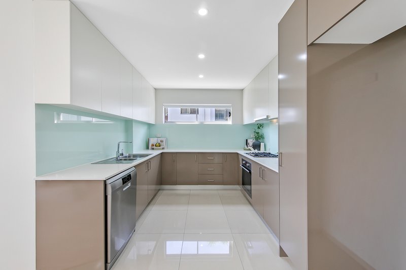Photo - 20/58-60 Keeler Street, Carlingford NSW 2118 - Image 4