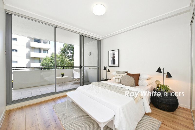 Photo - 205/88 Rider Boulevard, Rhodes NSW 2138 - Image 2