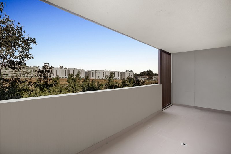 Photo - 205/9B Terry Road, Rouse Hill NSW 2155 - Image 12