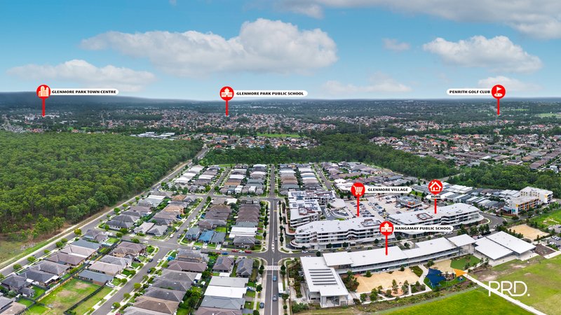 Photo - 205C/90 Glenmore Ridge Drive, Glenmore Park NSW 2745 - Image 15