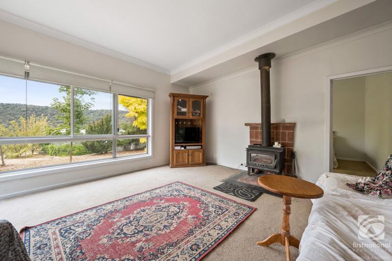 Photo - 206 Alma Road, Beechworth VIC 3747 - Image 19