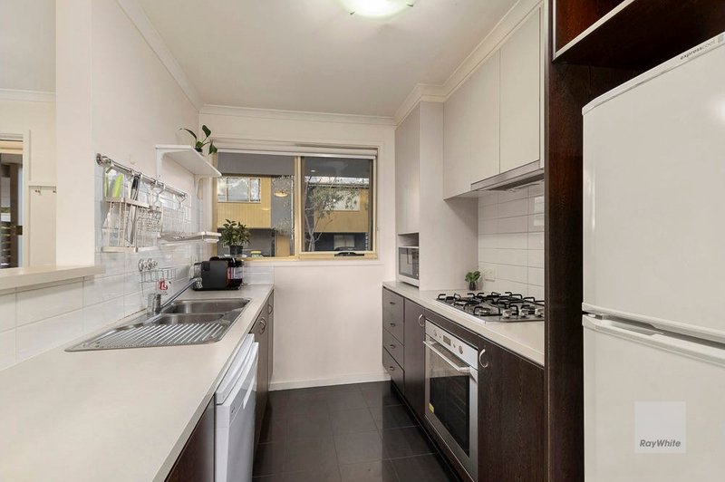 Photo - 20/6 Boadle Road, Bundoora VIC 3083 - Image 4