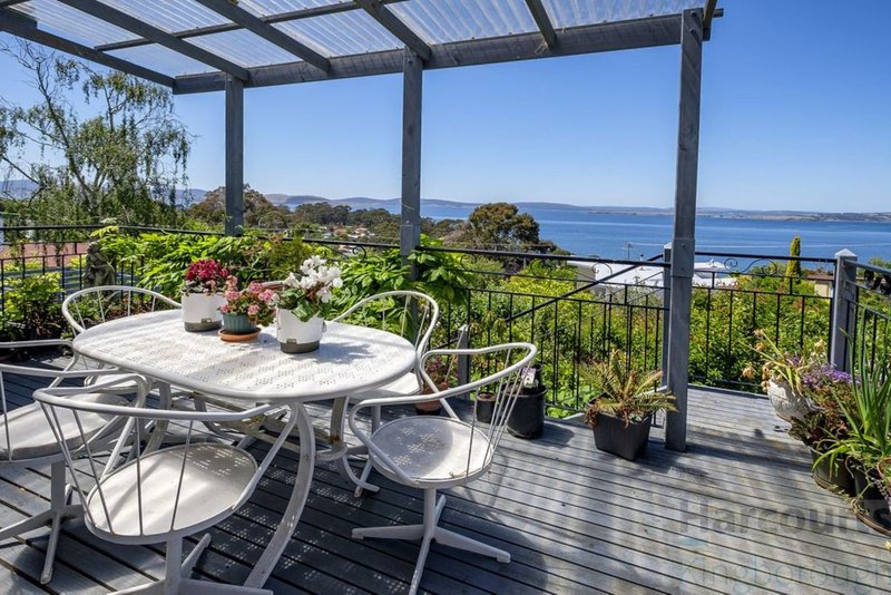 Photo - 206 Channel Highway, Taroona TAS 7053 - Image 2