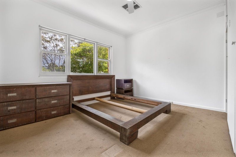 Photo - 206 Eaglehawk Road, Long Gully VIC 3550 - Image 6