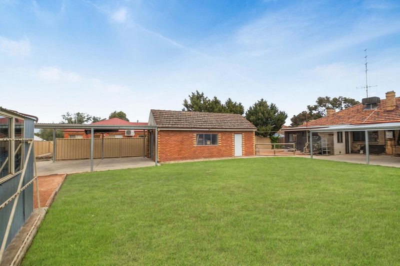 Photo - 206 Eaglehawk Road, Long Gully VIC 3550 - Image 13