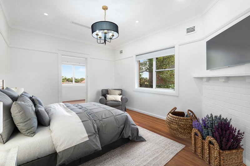 Photo - 206 King Georges Road, Roselands NSW 2196 - Image 6