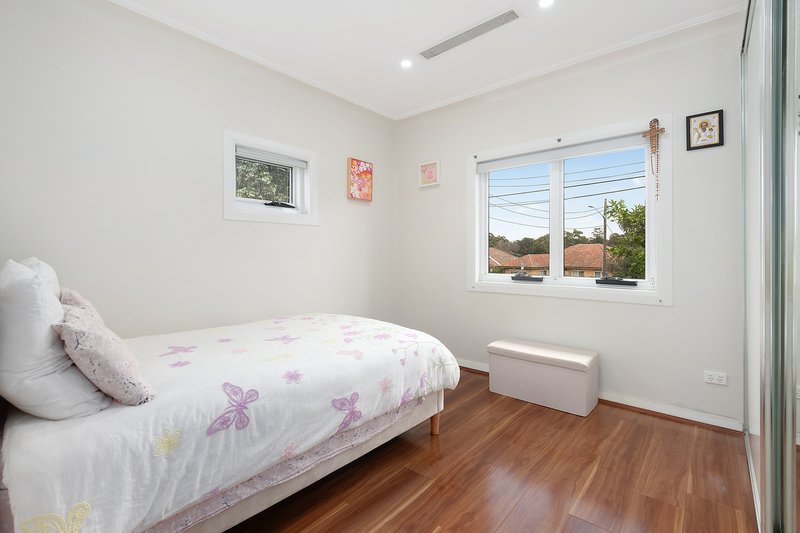 Photo - 206 King Georges Road, Roselands NSW 2196 - Image 7