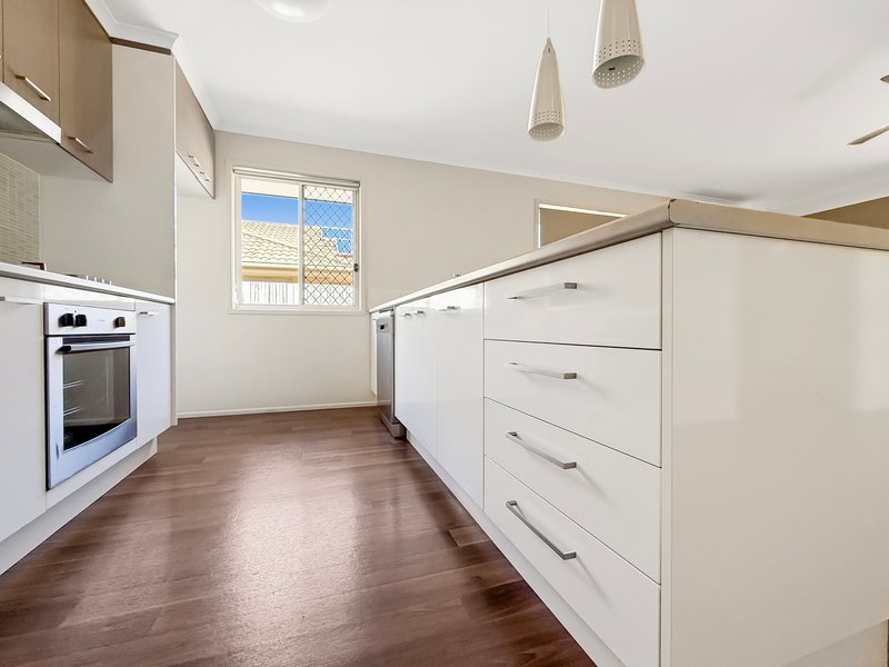 Photo - 206 Macdonald Drive, Narangba QLD 4504 - Image 2
