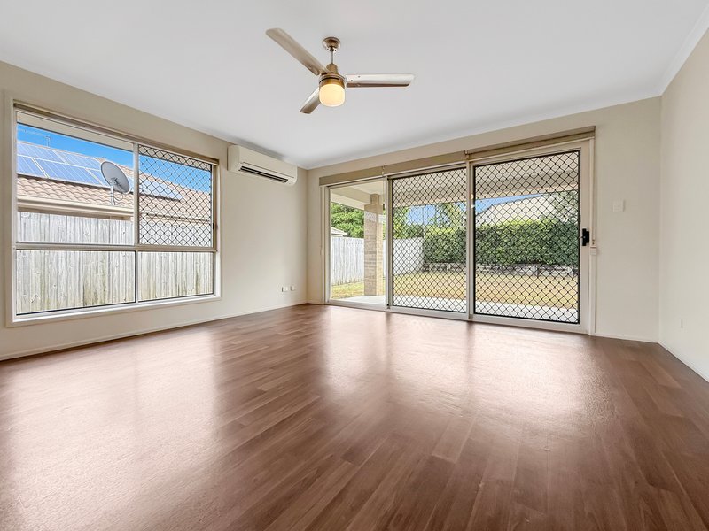 Photo - 206 Macdonald Drive, Narangba QLD 4504 - Image 8