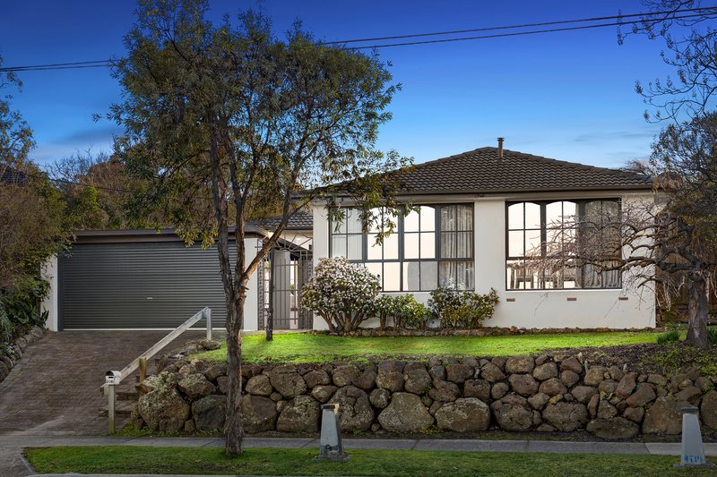 206 Oban Road, Ringwood North VIC 3134