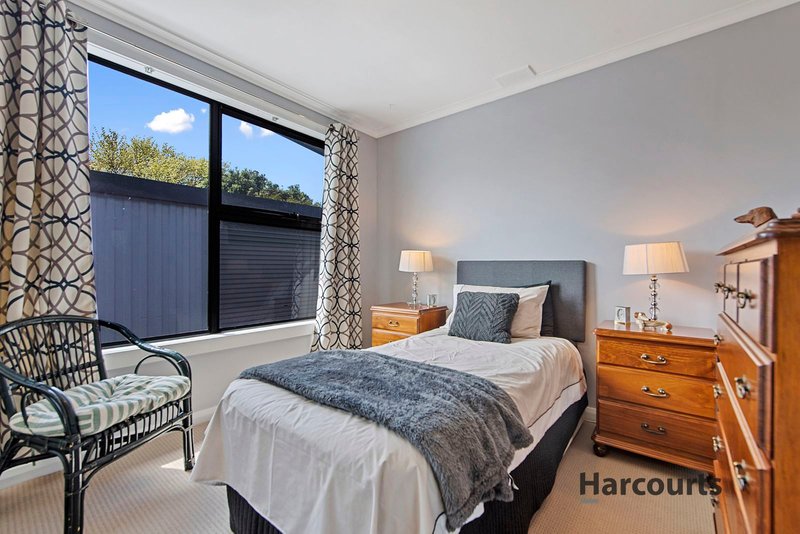 Photo - 206 Oldaker Street, Devonport TAS 7310 - Image 12