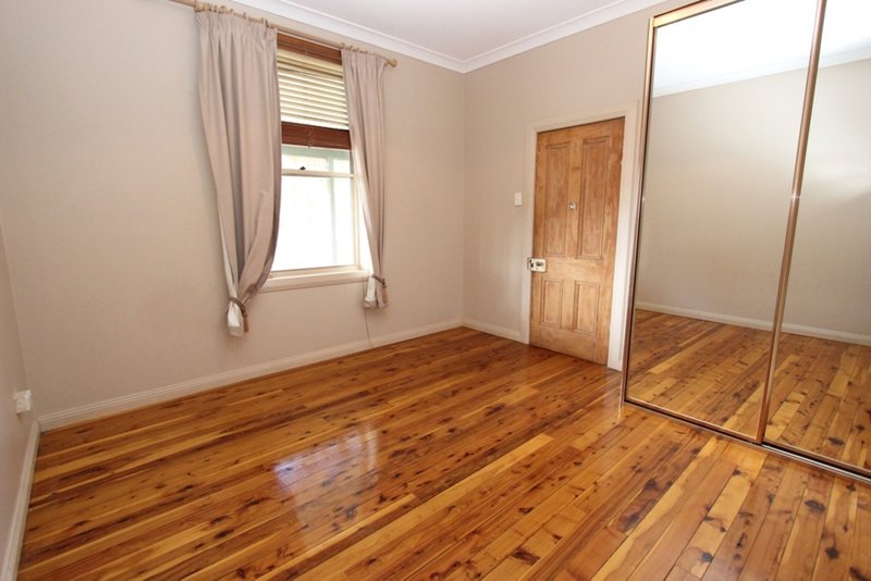 Photo - 206 Rocket Street, Bathurst NSW 2795 - Image 6