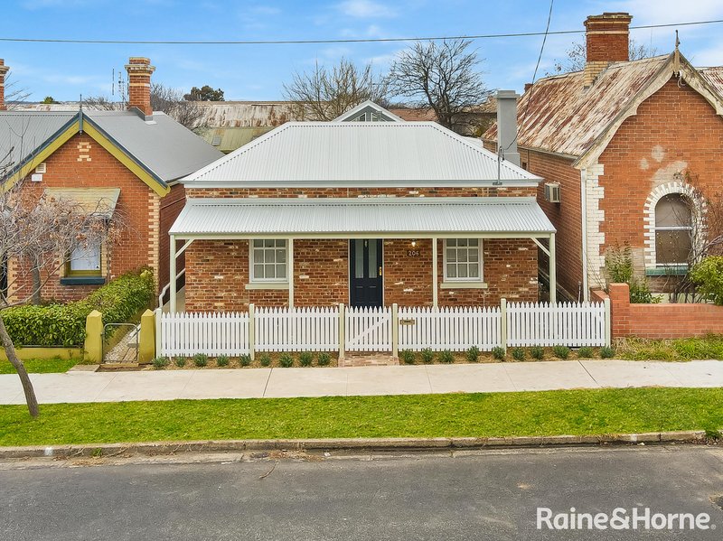 Photo - 206 William Street, Bathurst NSW 2795 - Image 24