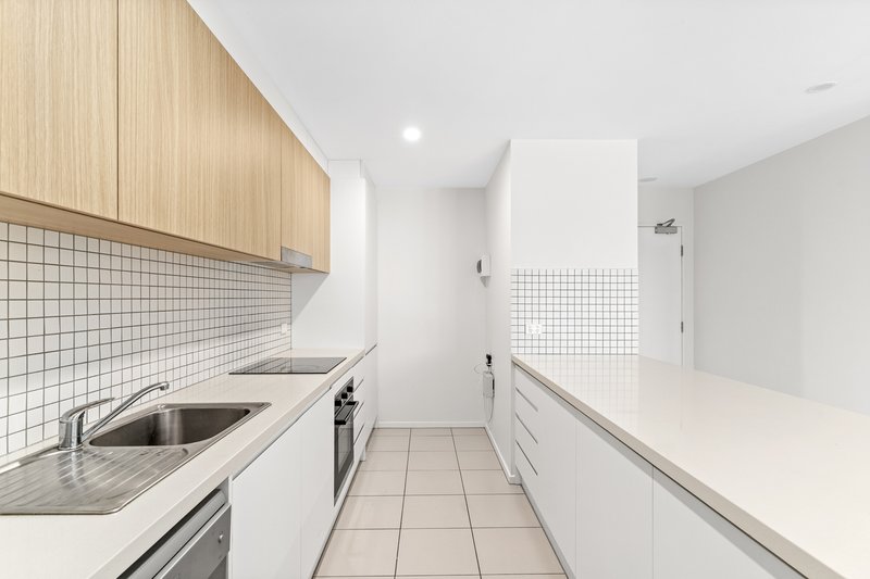 Photo - 206/1 High Street, Sippy Downs QLD 4556 - Image 10