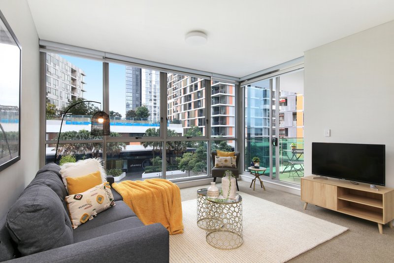 Photo - 206/1 Magdalene Terrace, Wolli Creek NSW 2205 - Image 3