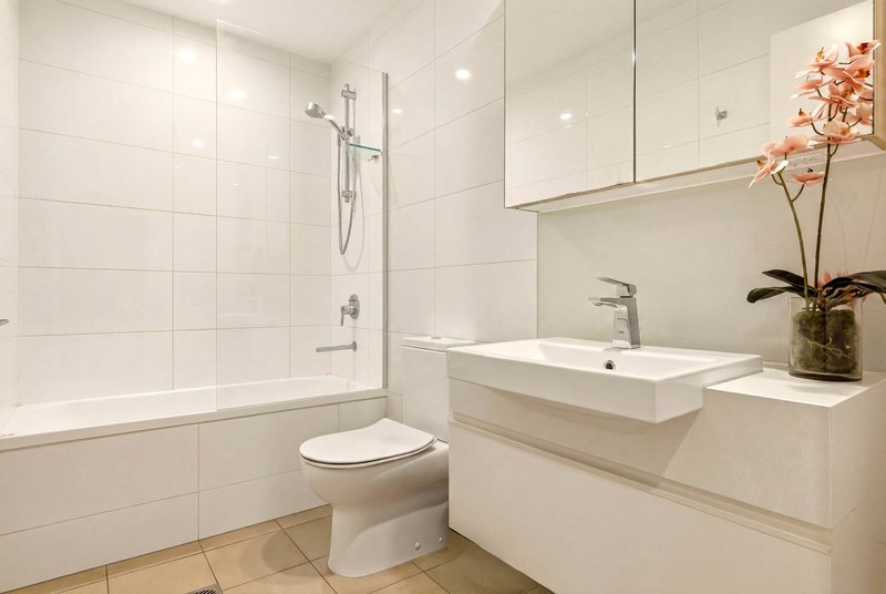 Photo - 20611/37D Harbour Road, Hamilton QLD 4007 - Image 11